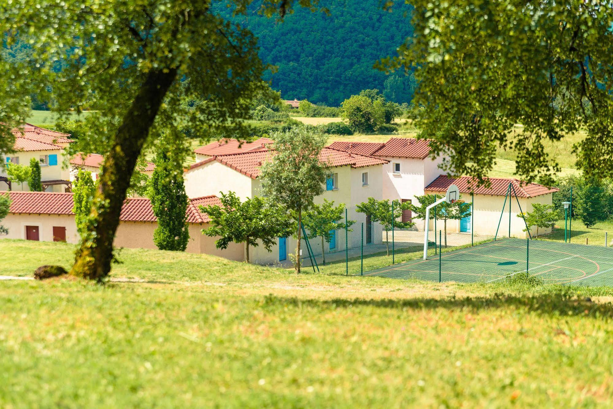 Residence Le Domaine Des Cazelles Cajarc Zewnętrze zdjęcie